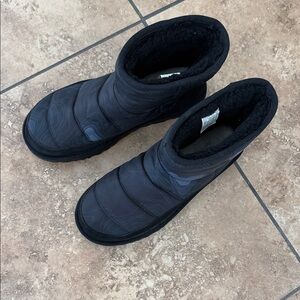 UGG Men's Black Quilted Boots